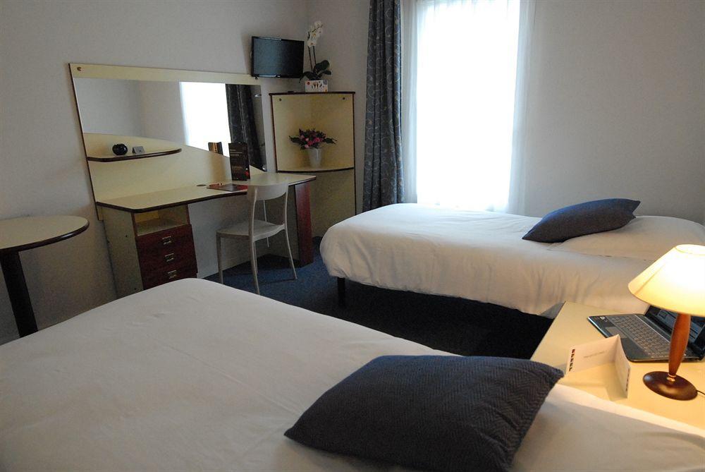 Cerise Lannion Aparthotel Екстериор снимка