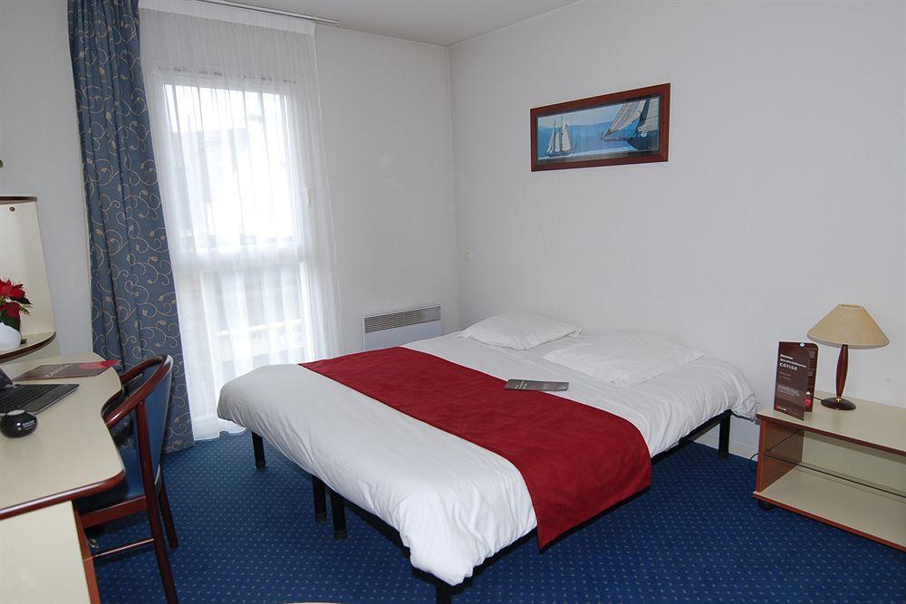 Cerise Lannion Aparthotel Екстериор снимка